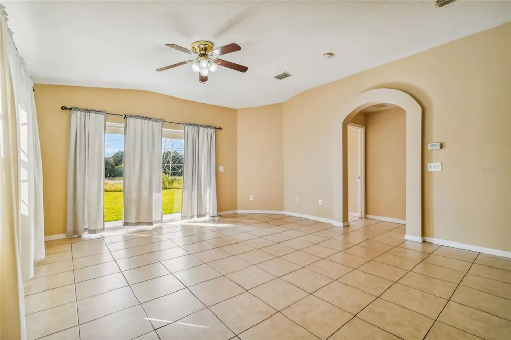 7956 CARRIAGE POINTE DRIVE Gibsonton, FL 33534