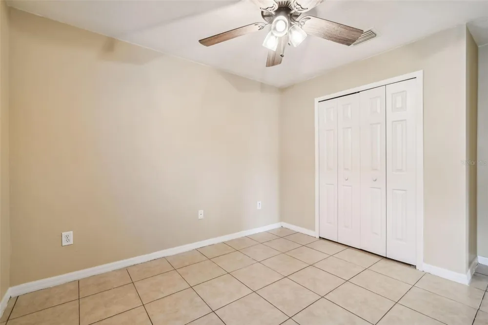 7956 CARRIAGE POINTE DRIVE Gibsonton, FL 33534