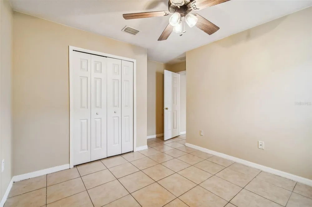 7956 CARRIAGE POINTE DRIVE Gibsonton, FL 33534