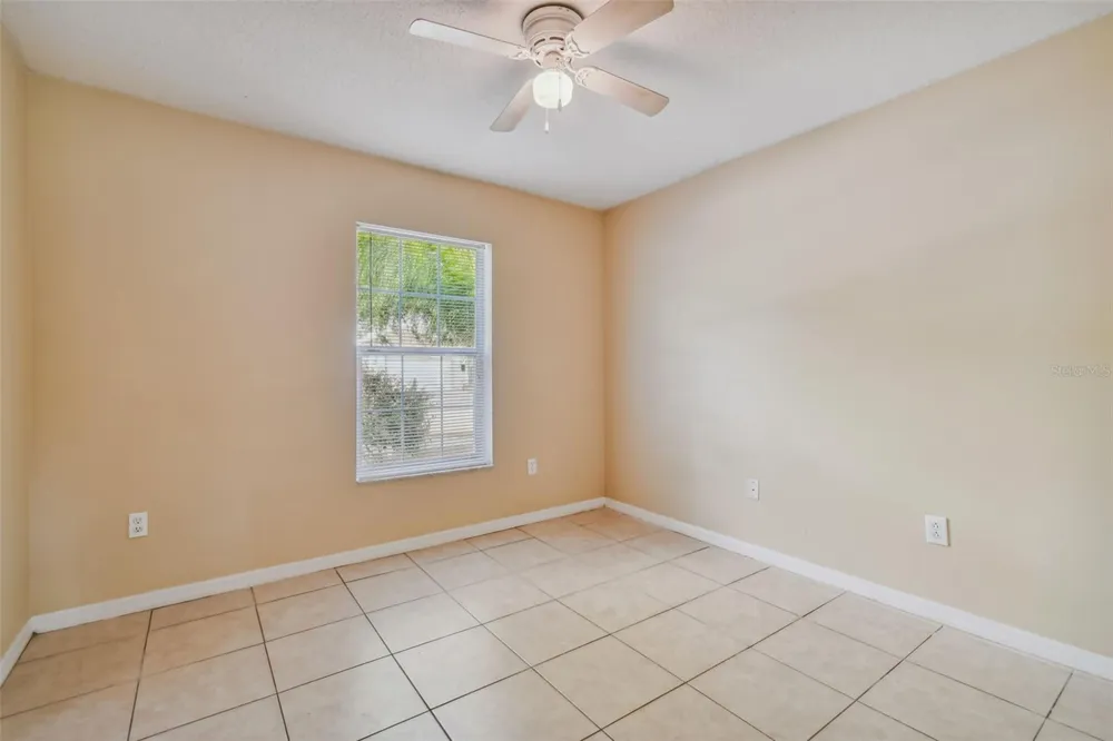 7956 CARRIAGE POINTE DRIVE Gibsonton, FL 33534
