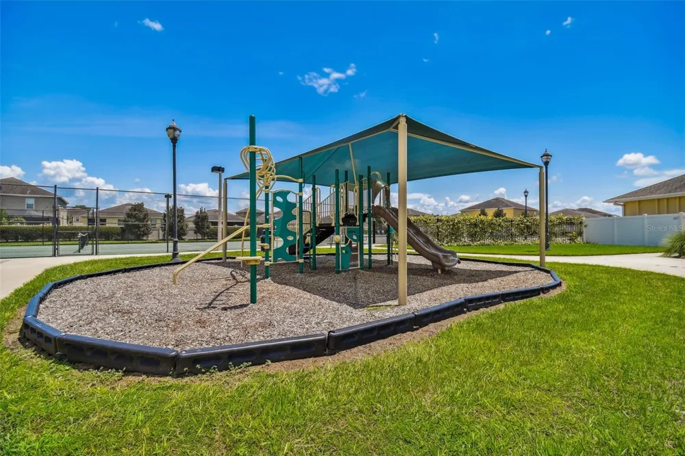 7956 CARRIAGE POINTE DRIVE Gibsonton, FL 33534