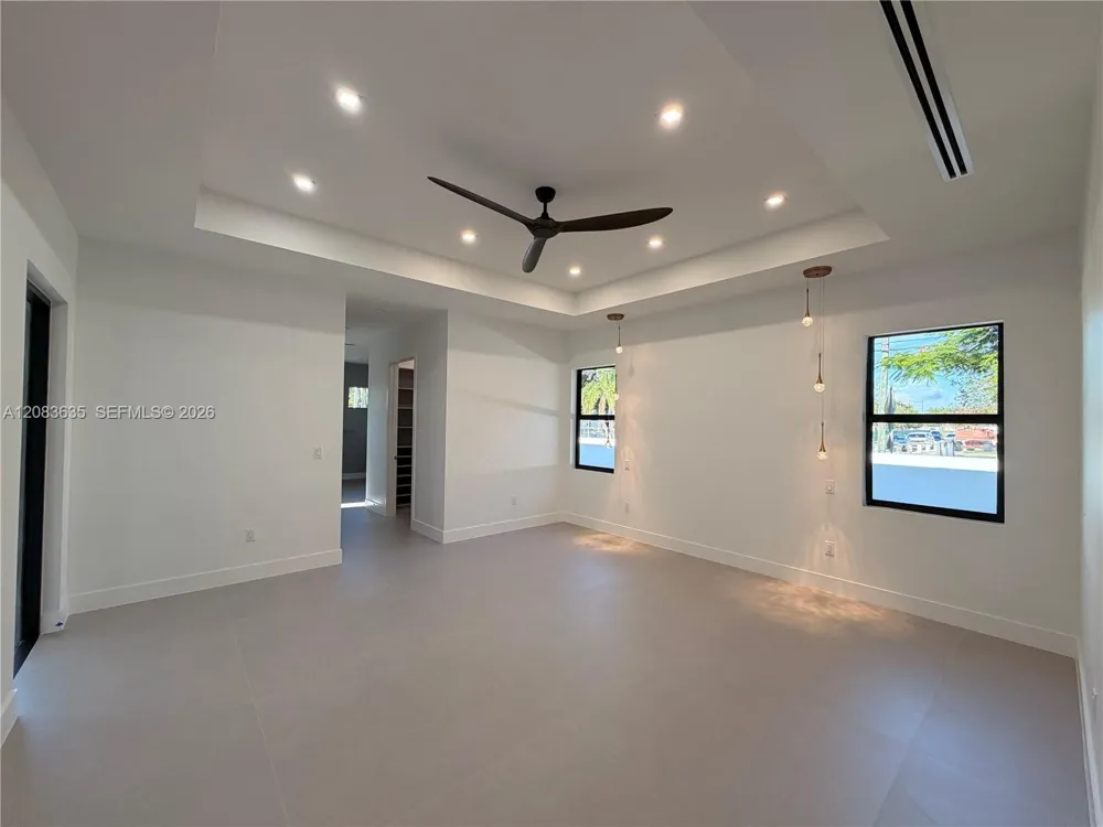 6790 SW 55th St Miami, FL 33155