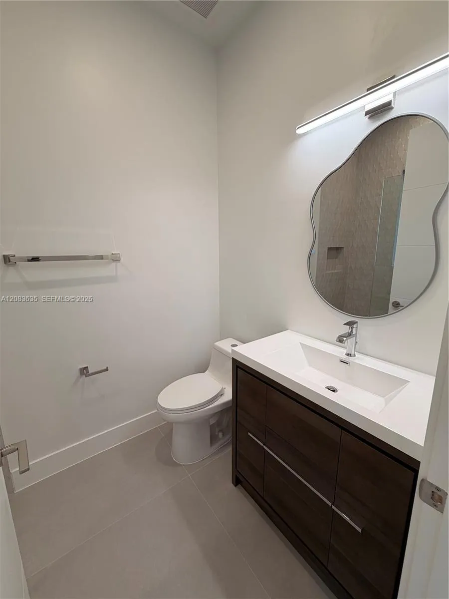 6790 SW 55th St Miami, FL 33155