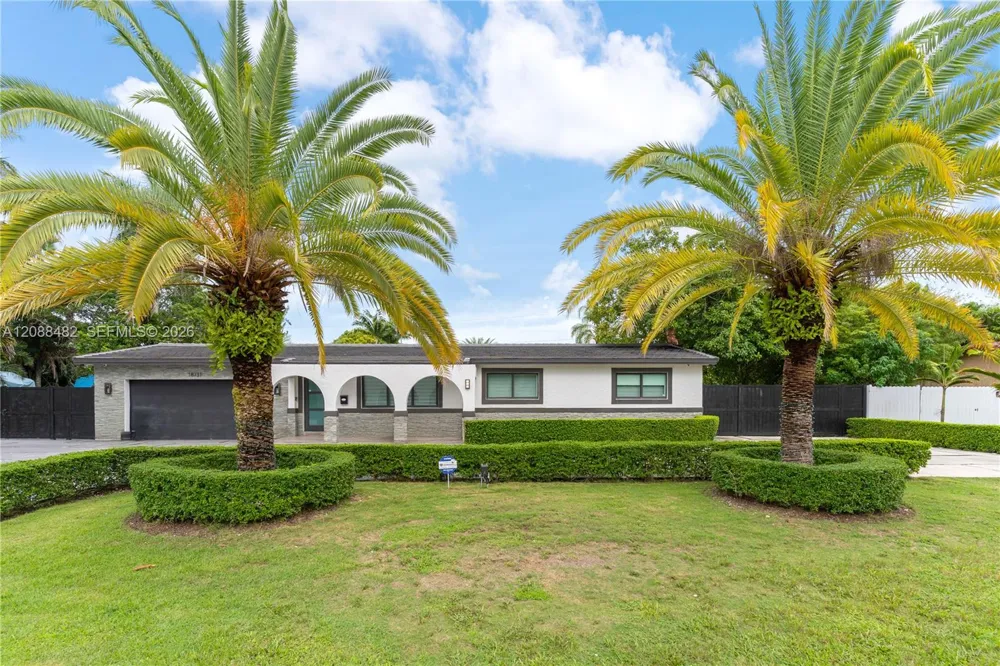 18731 SW 87th Ave Cutler Bay, FL 33157