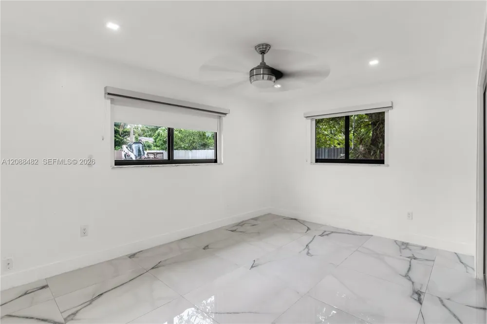 18731 SW 87th Ave Cutler Bay, FL 33157