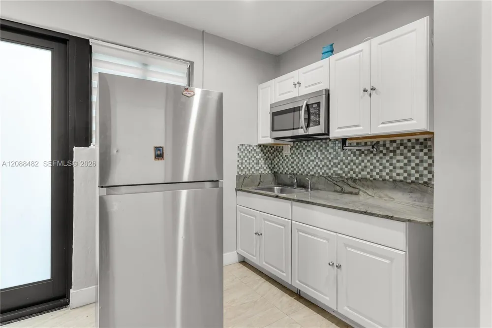 18731 SW 87th Ave Cutler Bay, FL 33157