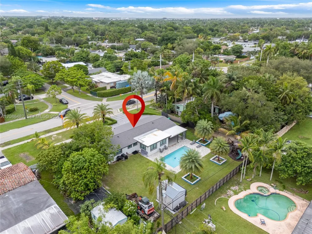 18731 SW 87th Ave Cutler Bay, FL 33157