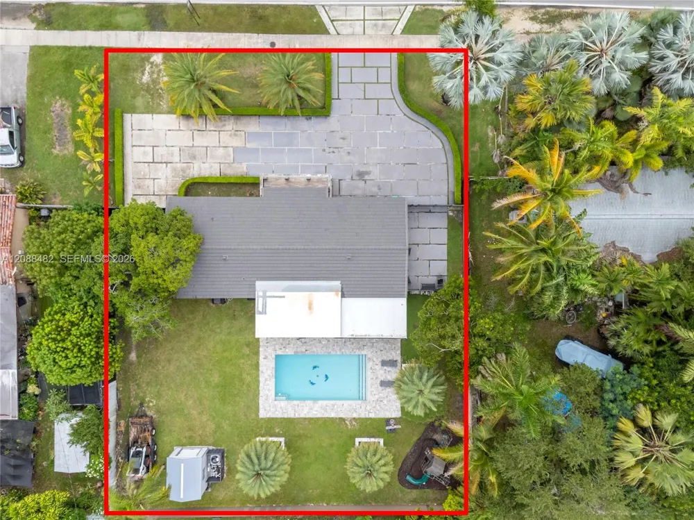 18731 SW 87th Ave Cutler Bay, FL 33157