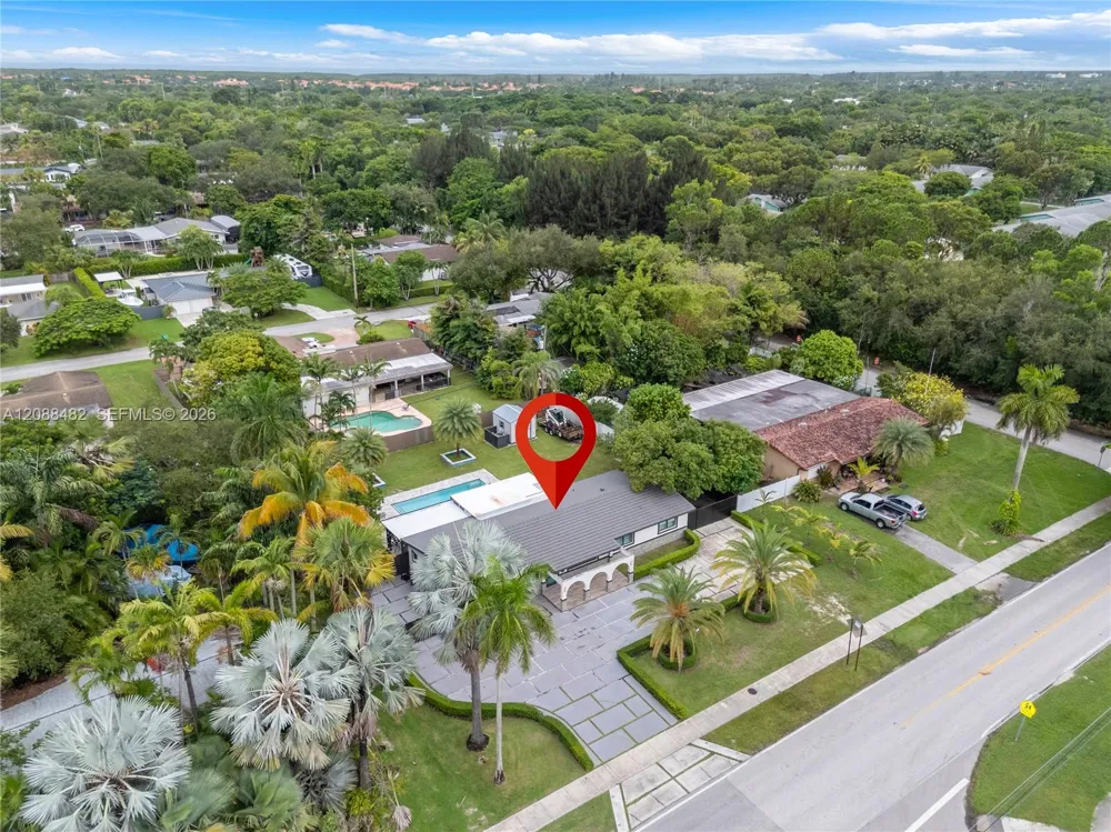 18731 SW 87th Ave Cutler Bay, FL 33157
