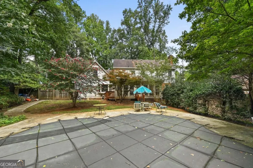 85 Shadow Lake DR SW Lilburn, GA 30047