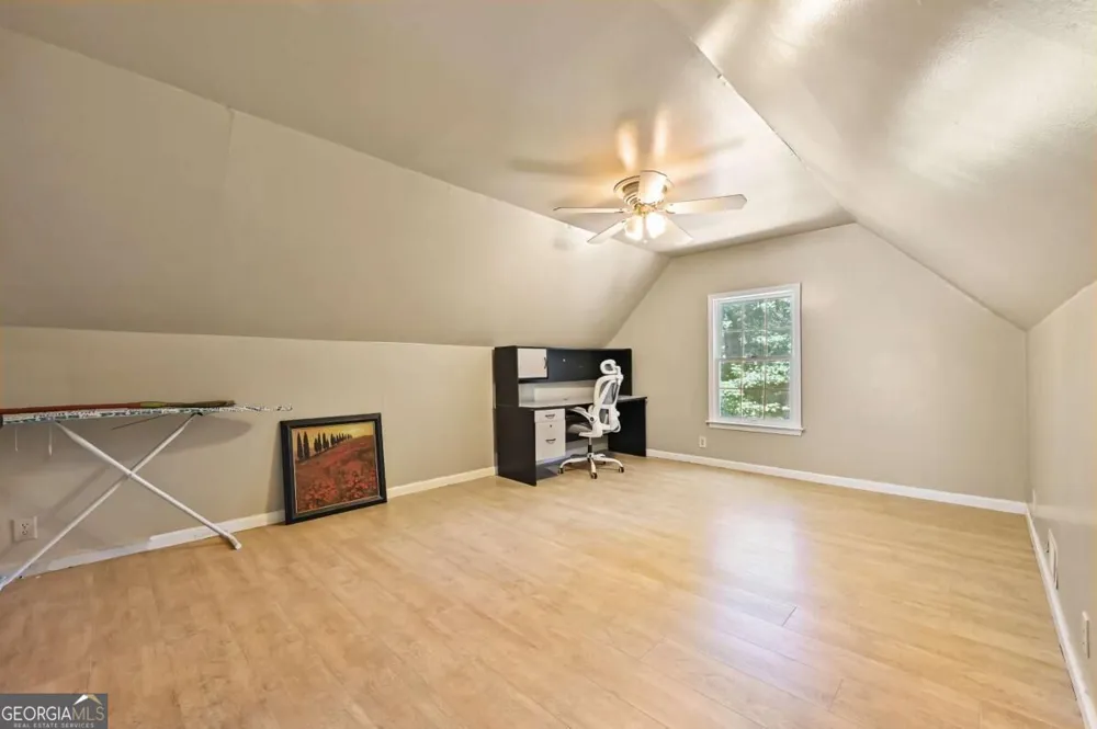 85 Shadow Lake DR SW Lilburn, GA 30047