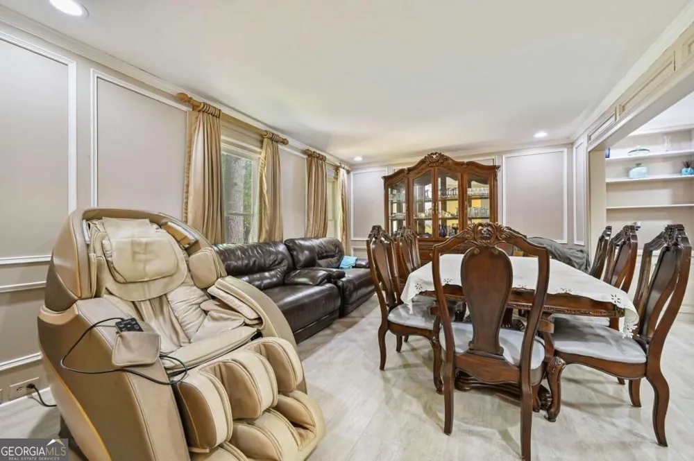85 Shadow Lake DR SW Lilburn, GA 30047
