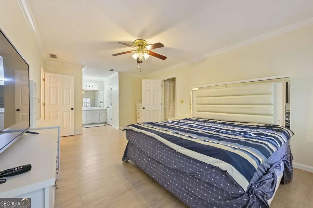 85 Shadow Lake DR SW Lilburn, GA 30047