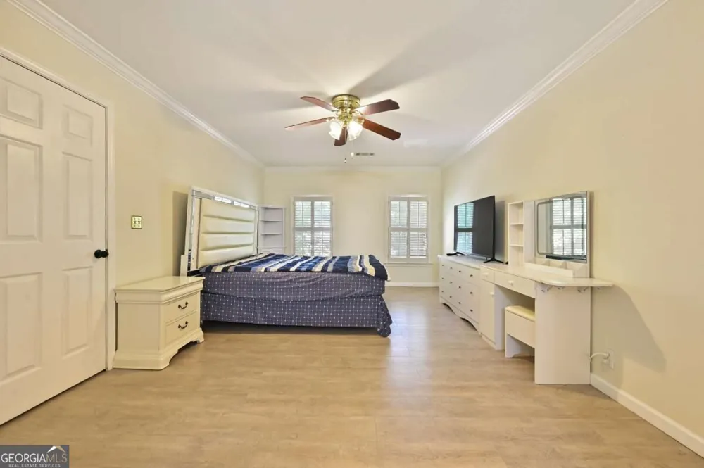 85 Shadow Lake DR SW Lilburn, GA 30047