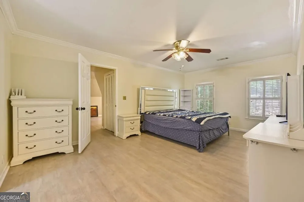 85 Shadow Lake DR SW Lilburn, GA 30047