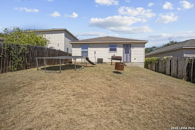 5923 Fox Cyn San Antonio, TX 78252