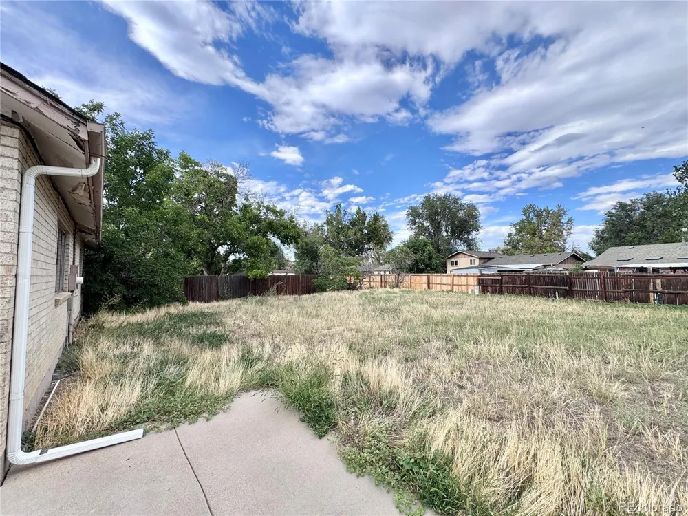 14385 Pensacola Drive Denver, CO 80239