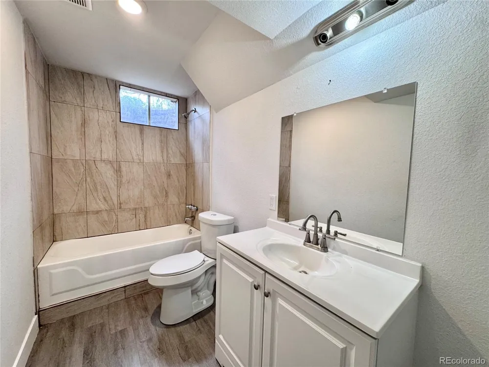 14385 Pensacola Drive Denver, CO 80239