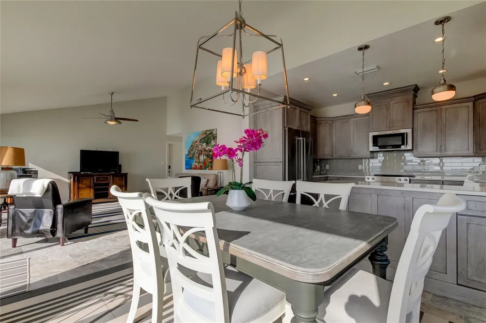 1401 GULF BOULEVARD #205 Clearwater Beach, FL 33767