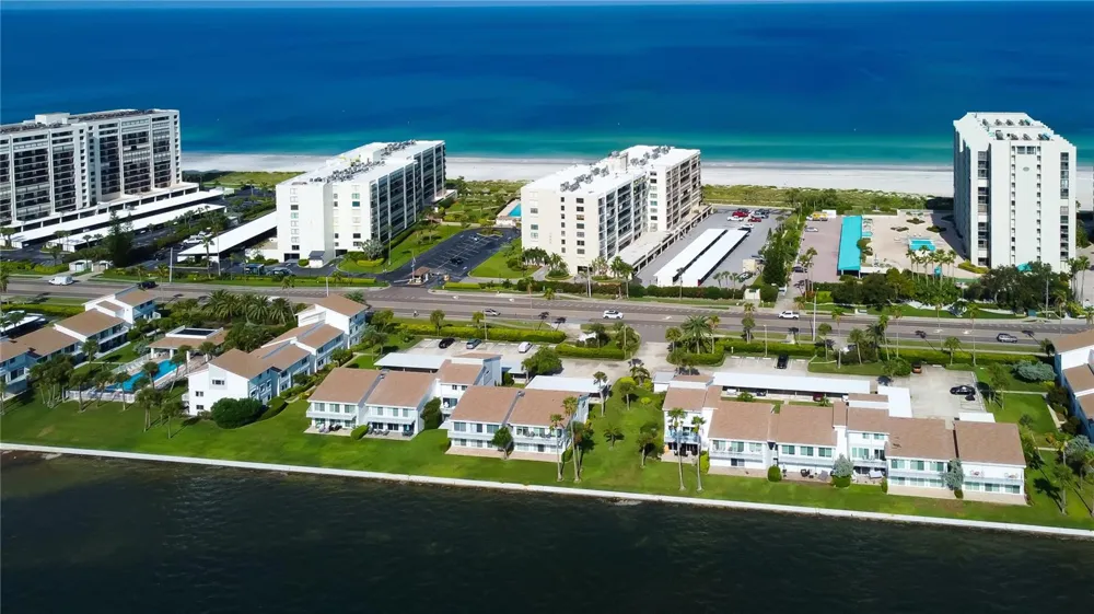 1401 GULF BOULEVARD #205 Clearwater Beach, FL 33767