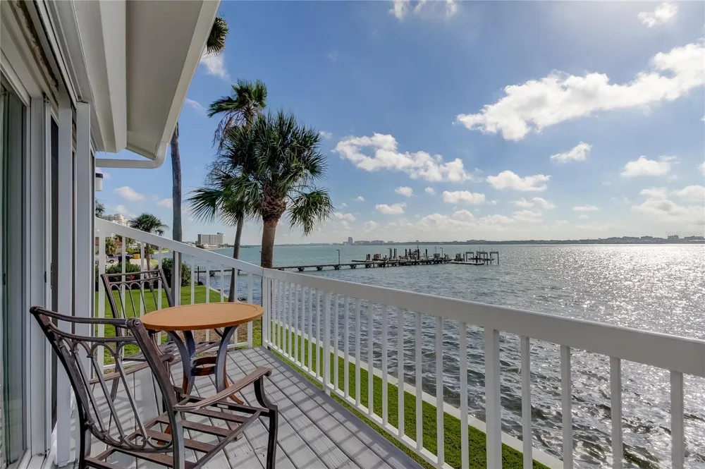 1401 GULF BOULEVARD #205 Clearwater Beach, FL 33767