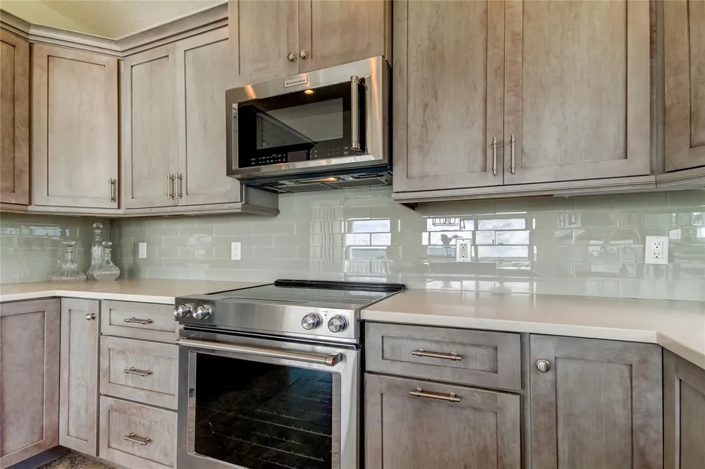 1401 GULF BOULEVARD #205 Clearwater Beach, FL 33767
