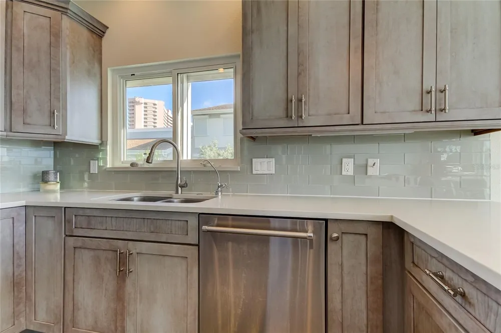 1401 GULF BOULEVARD #205 Clearwater Beach, FL 33767