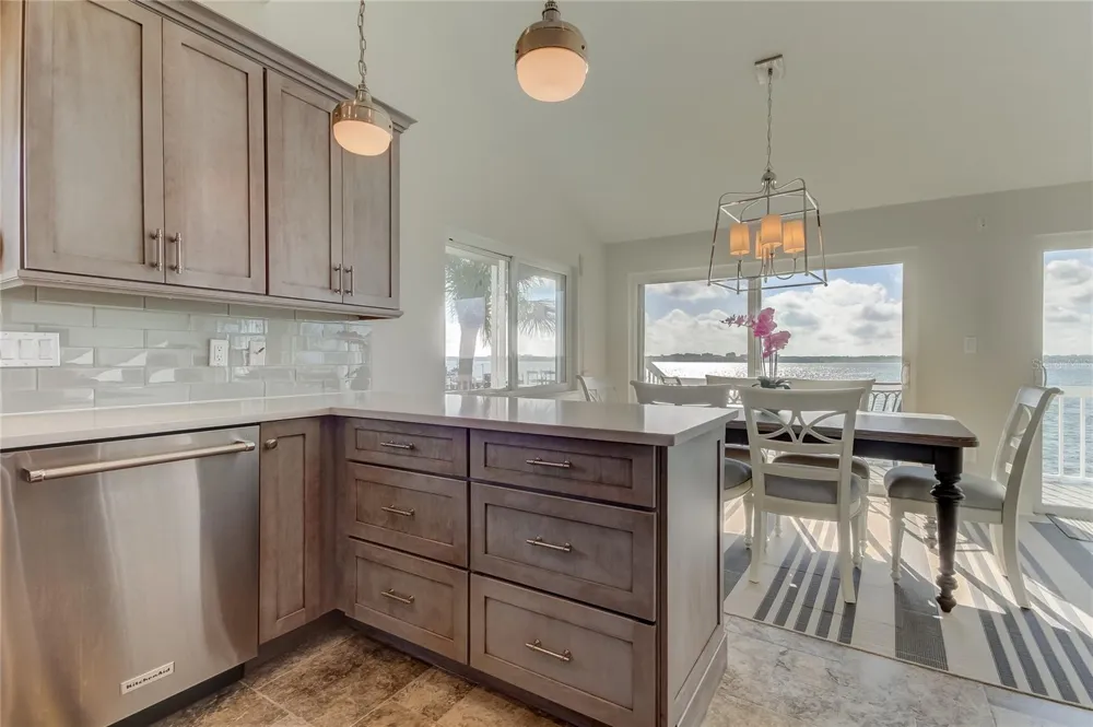 1401 GULF BOULEVARD #205 Clearwater Beach, FL 33767