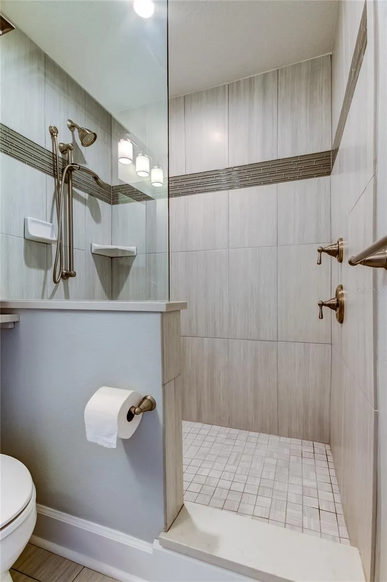 1401 GULF BOULEVARD #205 Clearwater Beach, FL 33767