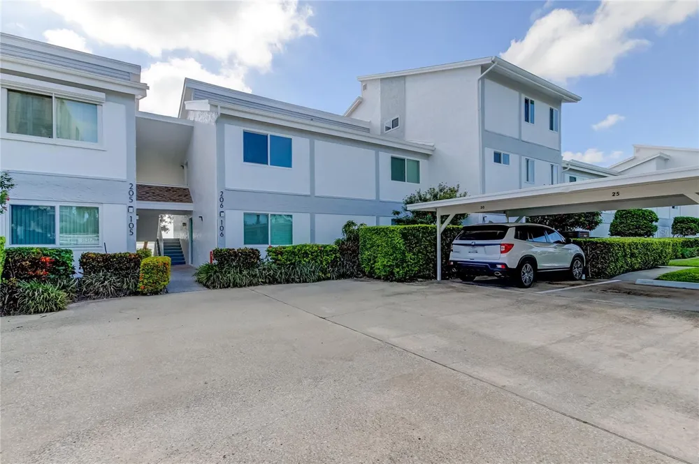 1401 GULF BOULEVARD #205 Clearwater Beach, FL 33767