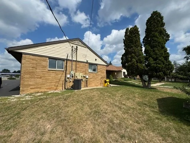 2060 E Remus Road Union Charter Township, MI 48858
