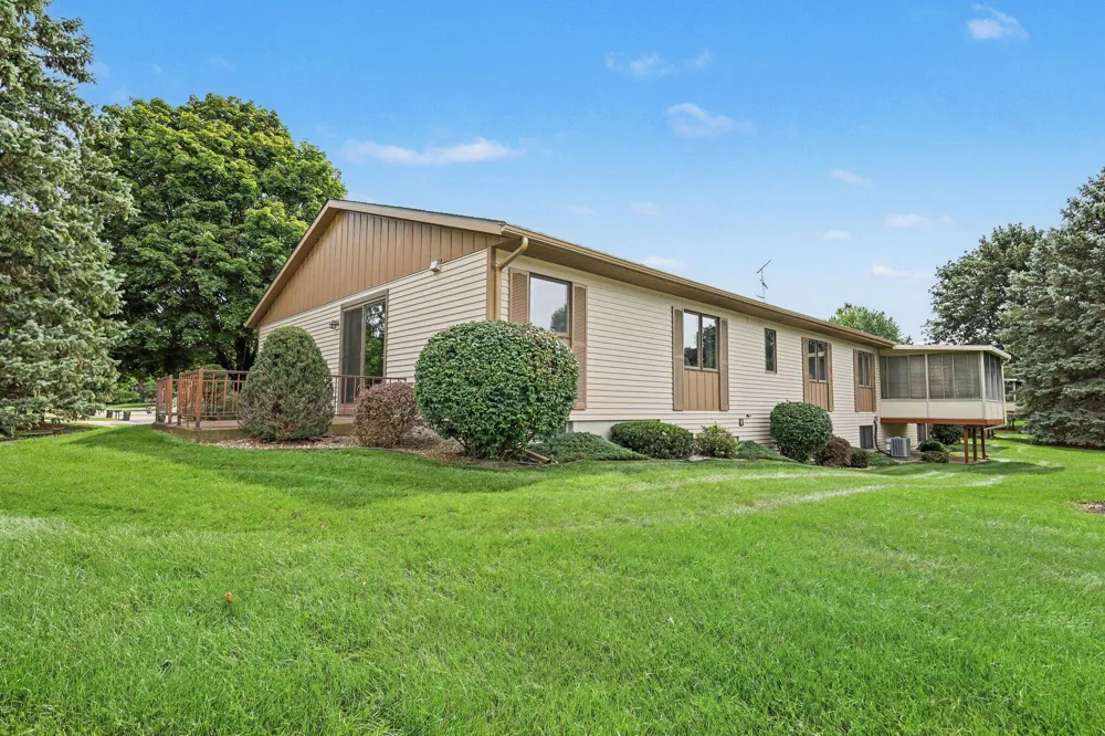 6661 Leisure Creek Drive SE Gaines Charter Township, MI 49316