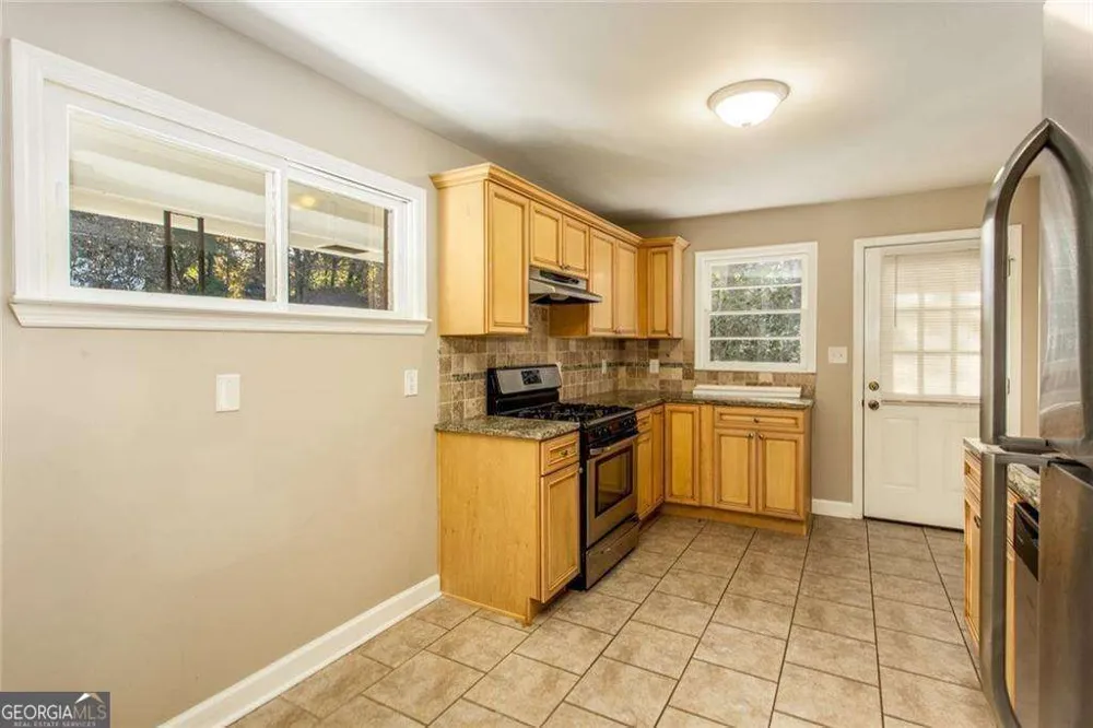2720 Stonecreek RD SE Smyrna, GA 30080