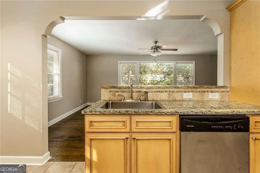 2720 Stonecreek RD SE Smyrna, GA 30080