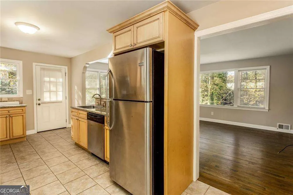2720 Stonecreek RD SE Smyrna, GA 30080