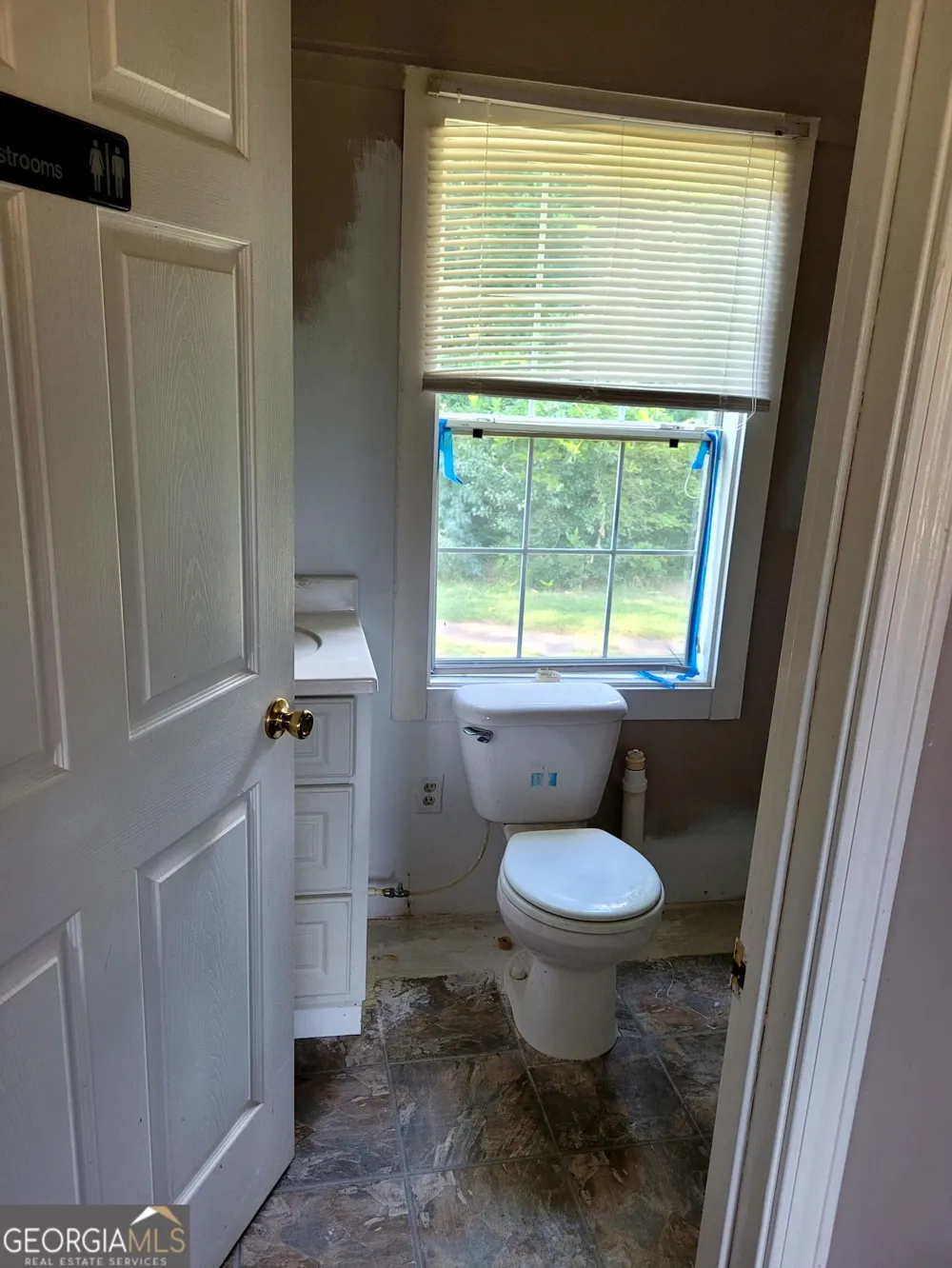 208 Manley RD Griffin, GA 30223