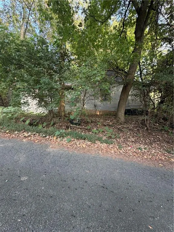 128 Pulltight Road Marble Hill, GA 30148
