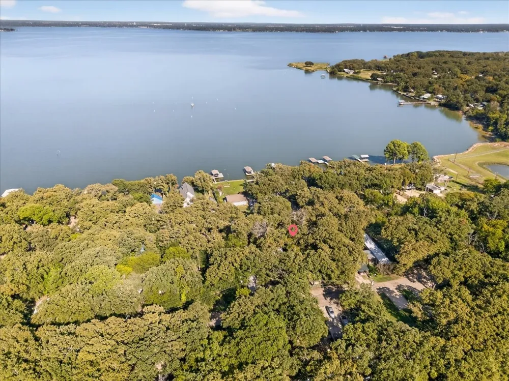 20019 Patricia Drive Kemp, TX 75143