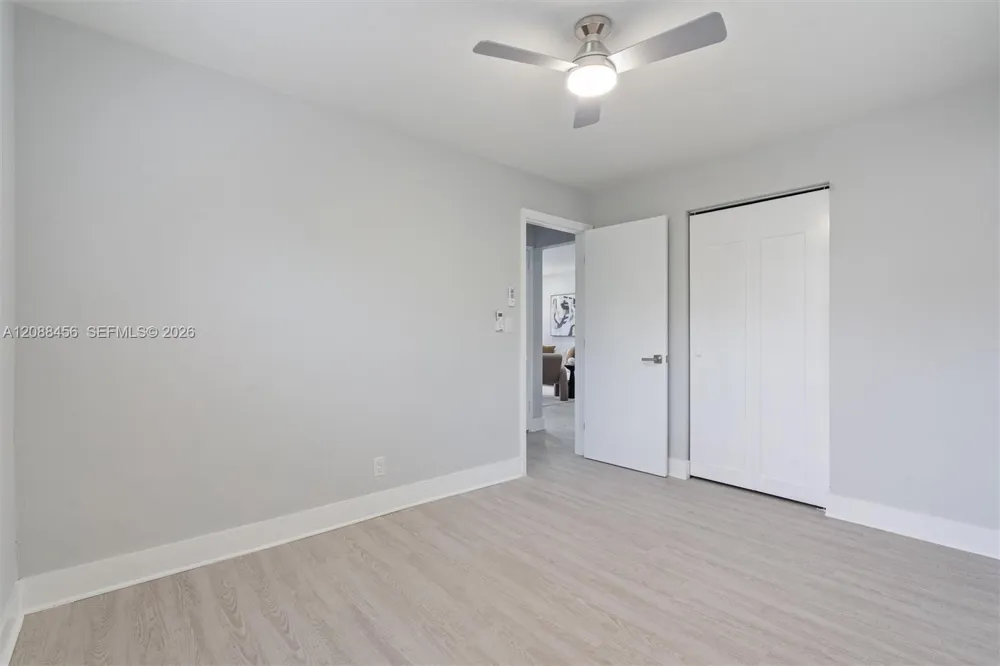 6405 Dawson St Hollywood, FL 33023