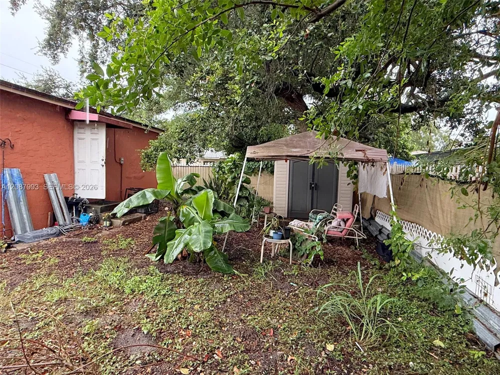 2118 NW 83rd St Miami, FL 33147