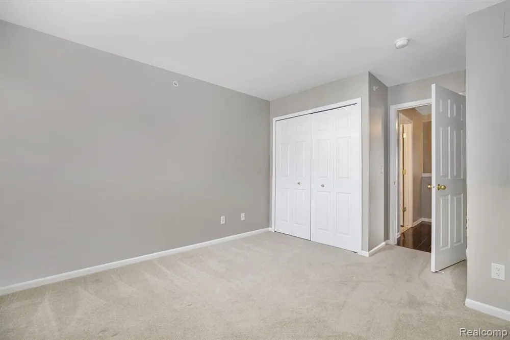 24204 Alexa Drive Commerce, MI 48390