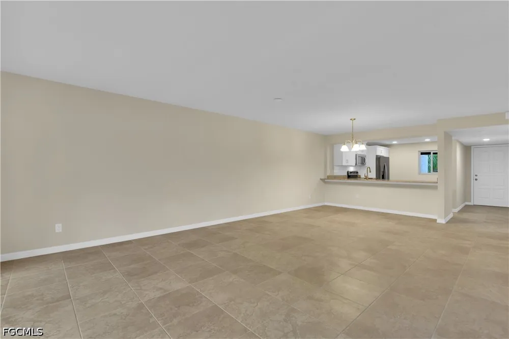 Partridge Place Road #103 Fort Myers, FL 33908