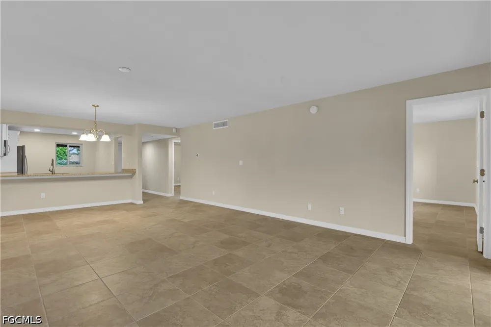 Partridge Place Road #103 Fort Myers, FL 33908