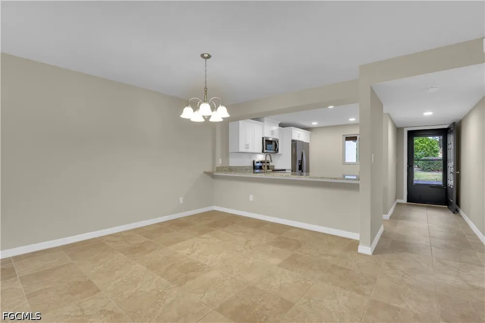 Partridge Place Road #103 Fort Myers, FL 33908
