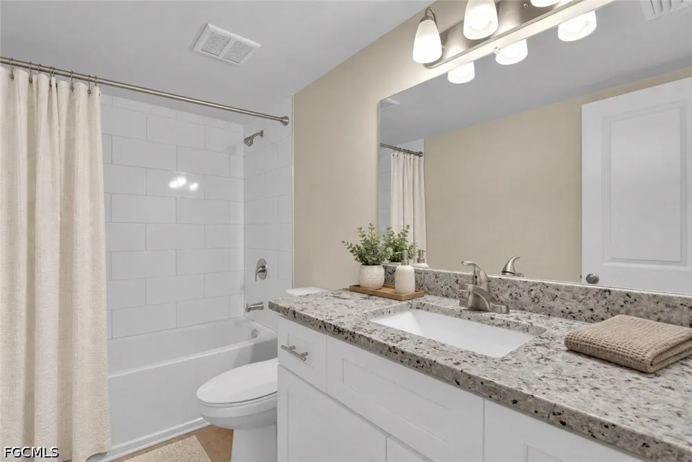 Partridge Place Road #103 Fort Myers, FL 33908