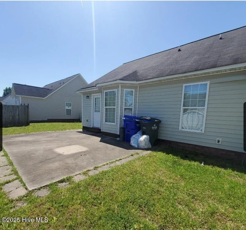 3505 Palmetto Drive Greenville, NC 27834