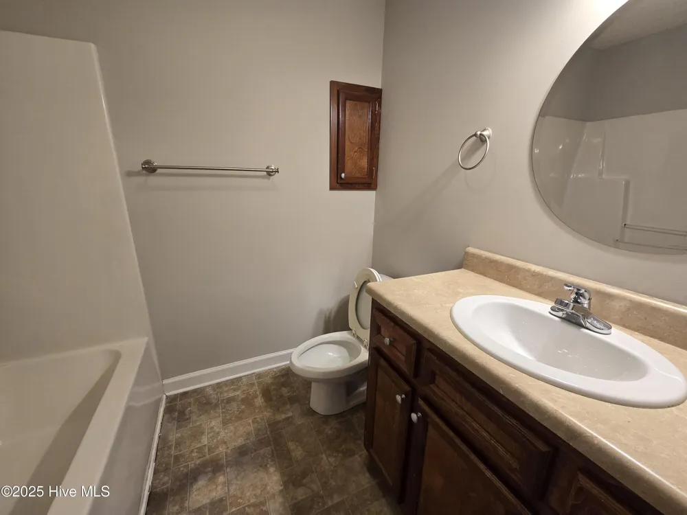 3505 Palmetto Drive Greenville, NC 27834
