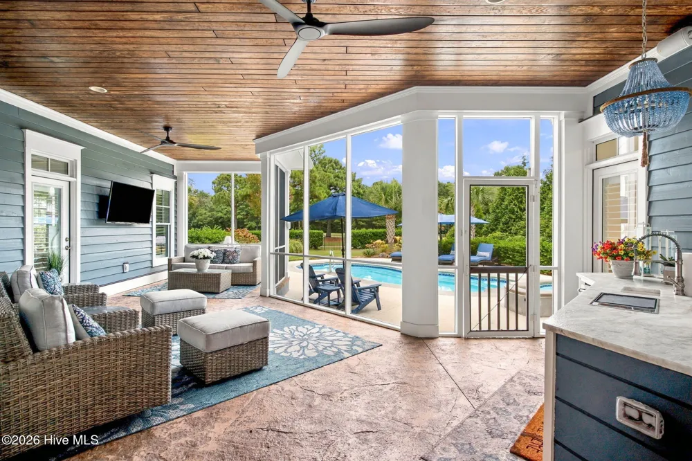 517 Moss Tree Drive Wilmington, NC 28405