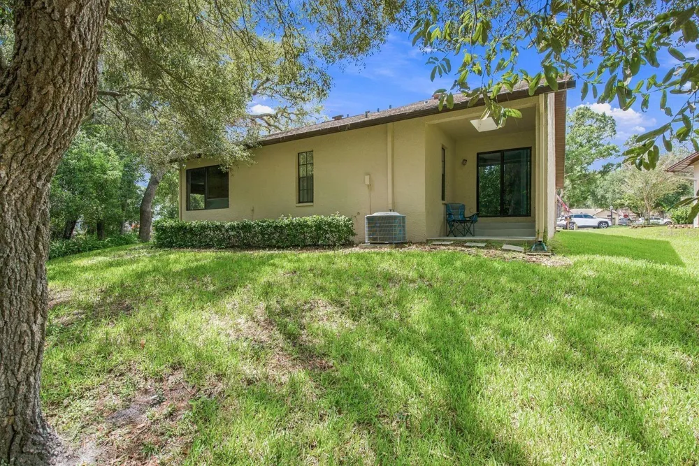 6810 PLUMLEAF COURT Spring Hill, FL 34606