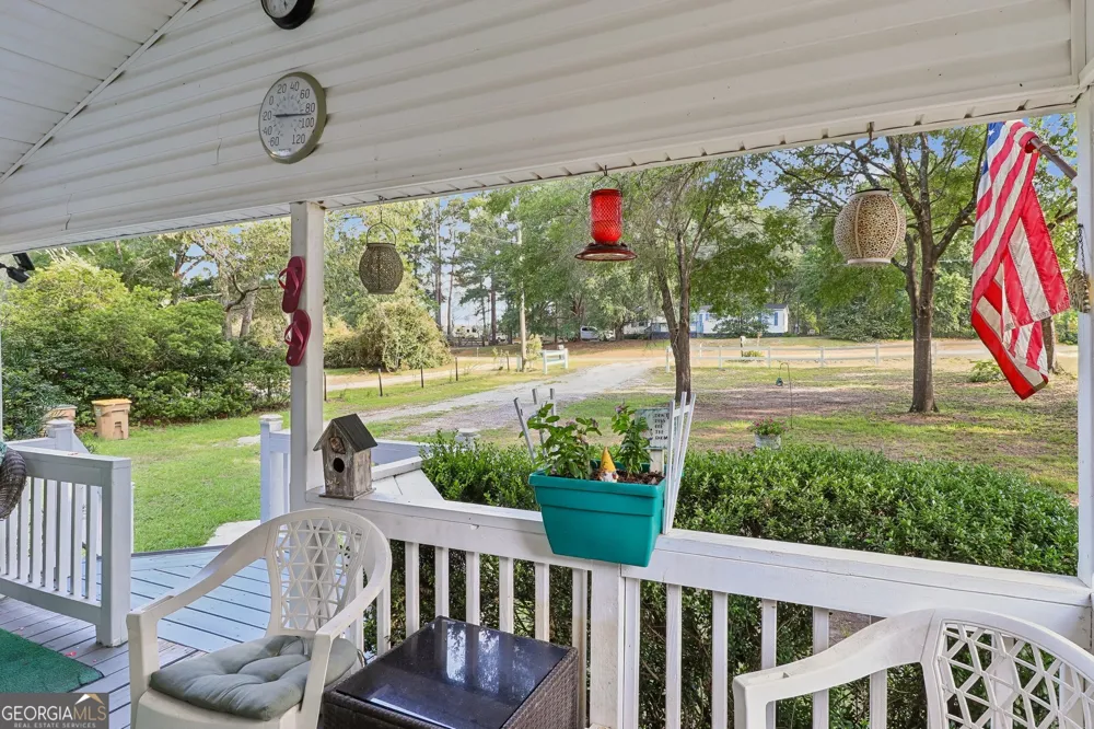 124 Edgewater DR Bloomingdale, GA 31302